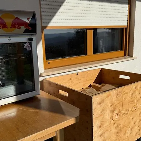 Gartenwohnung Mit Weitblick Apartman *