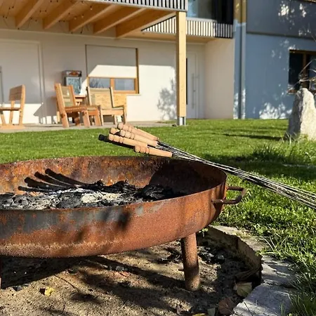 Gartenwohnung Mit Weitblick